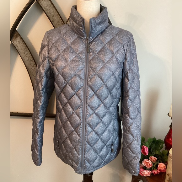 32 Degrees Jackets & Blazers - 32 Degrees Heat Down Filed Lightweight Quilted Grey Jacket